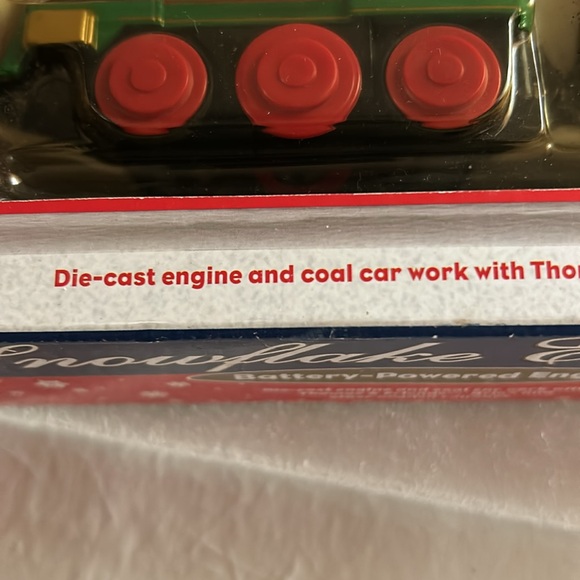 Lionel Snowflake Express Train - Picture 7 of 9